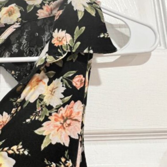 No Boundaries Floral Sundress NTW - Picture 3 of 5